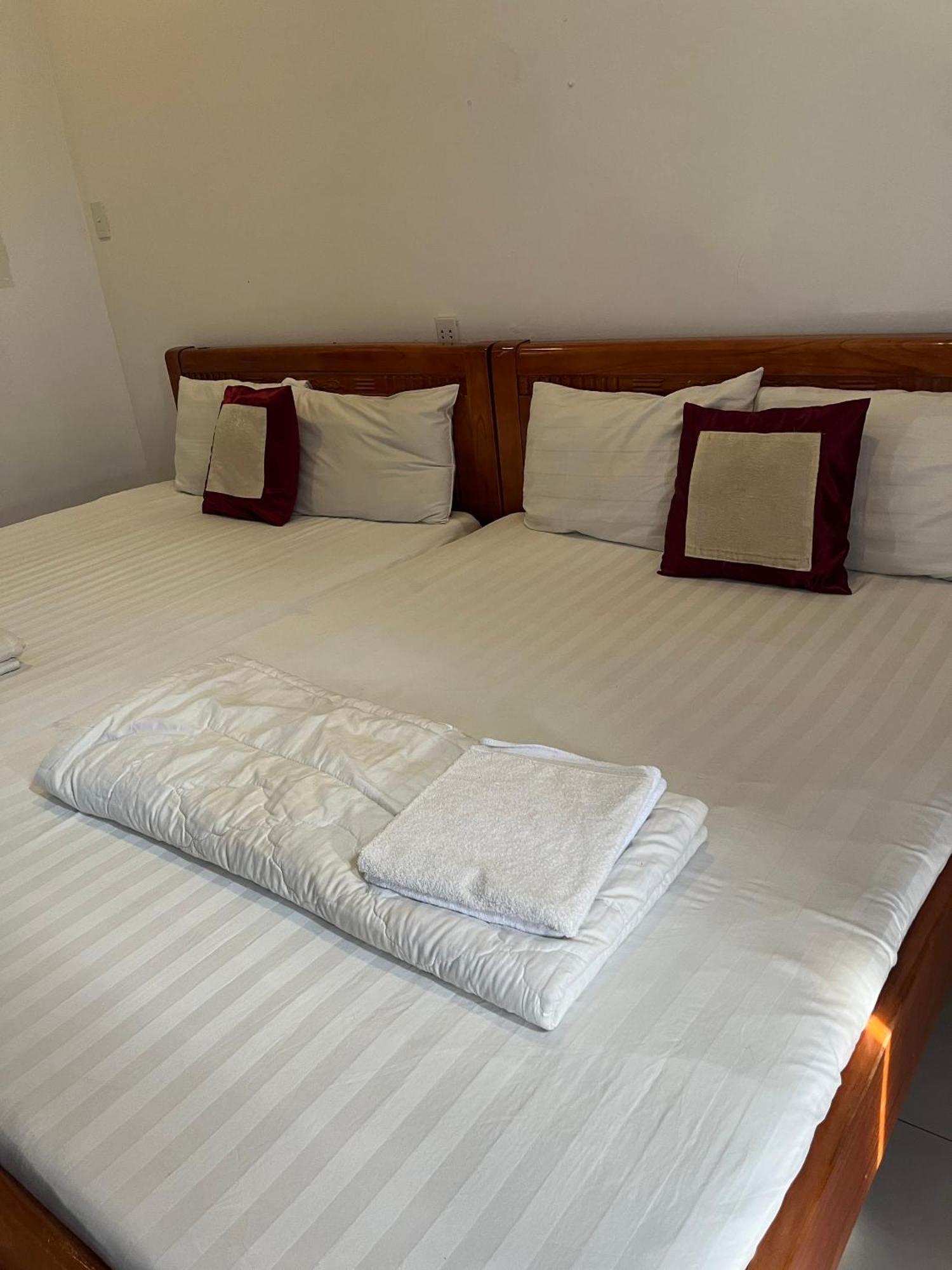 Khach San Anh Dong Hotel Ho Chi Minh-stad Buitenkant foto