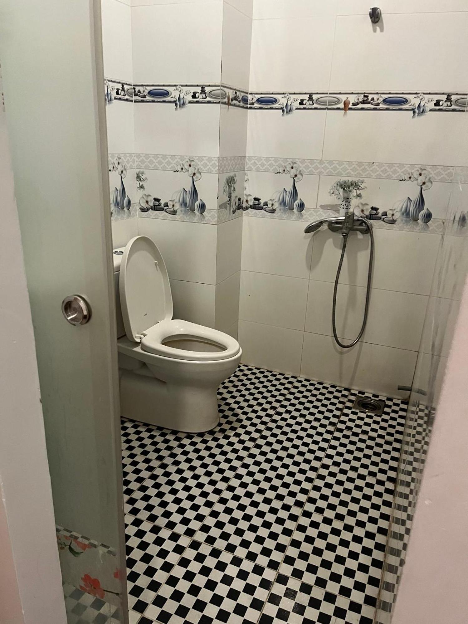 Khach San Anh Dong Hotel Ho Chi Minh-stad Buitenkant foto